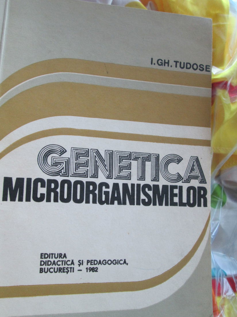 1982 Genetica microorganismelor