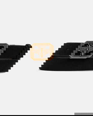 Medicine curea culoarea negru