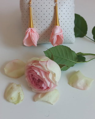 Cercei hand made Rosebud