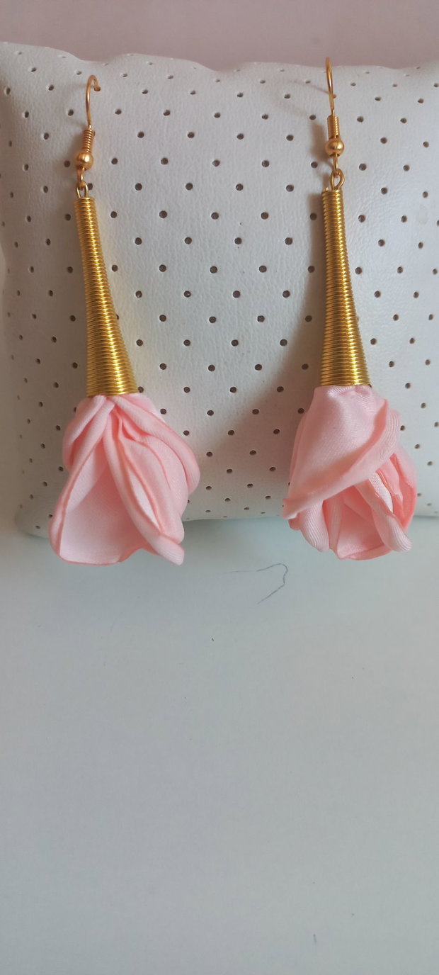 Cercei hand made Rosebud