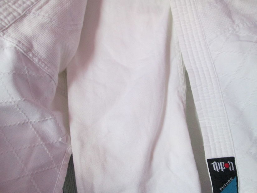 costum alb judo impecabil copii 130
