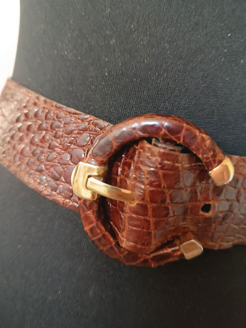 Curea Leo Isba din piele de crocodil