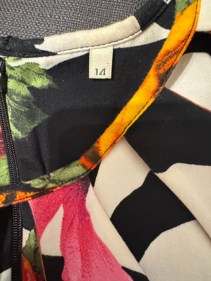 SPLENDIDA ROCHIE MODEL SI PRINT DEOSEBITE MARIME 14