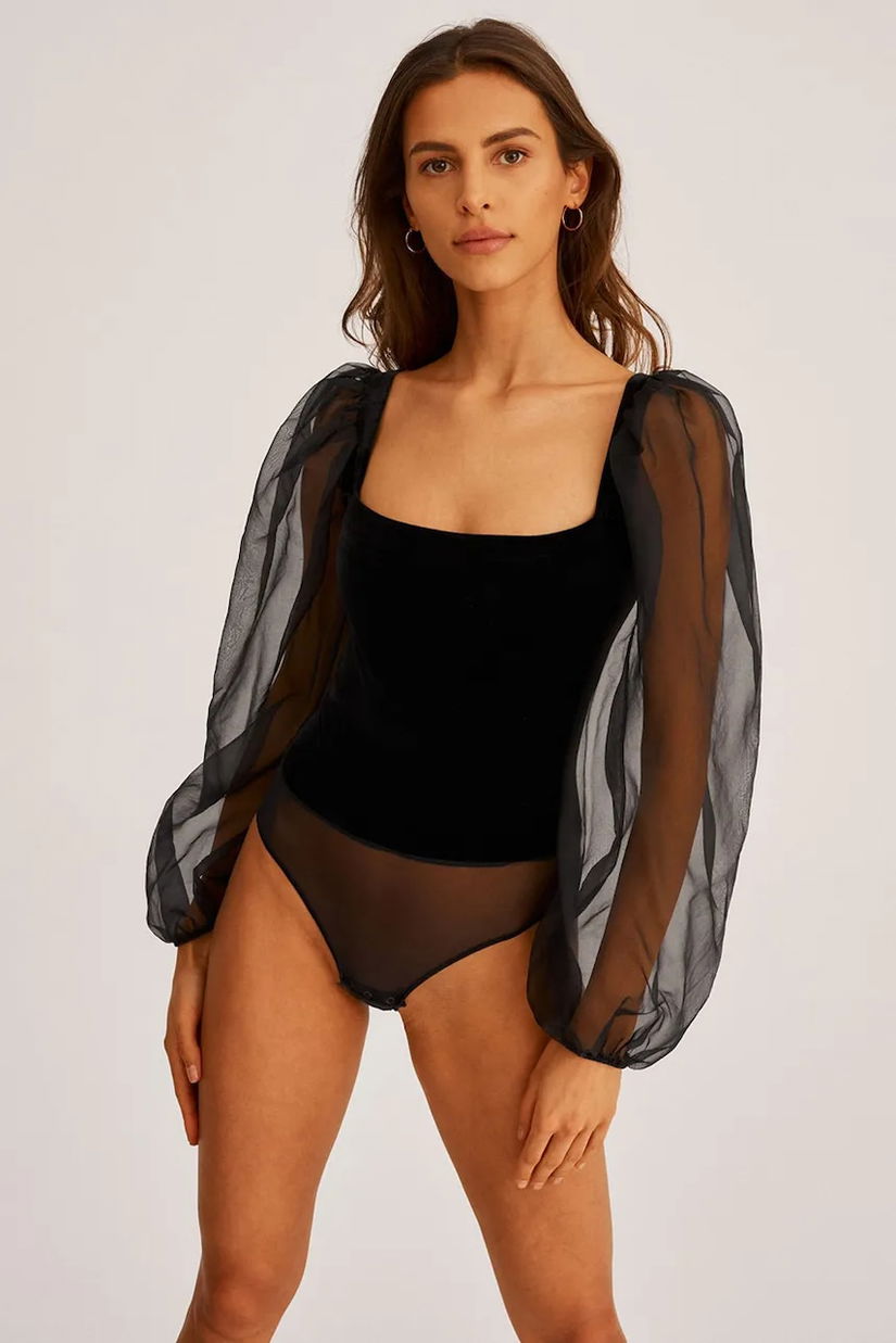 Undress Code body Hazy Line Bodysuit Thong femei, culoarea negru, uni, 815