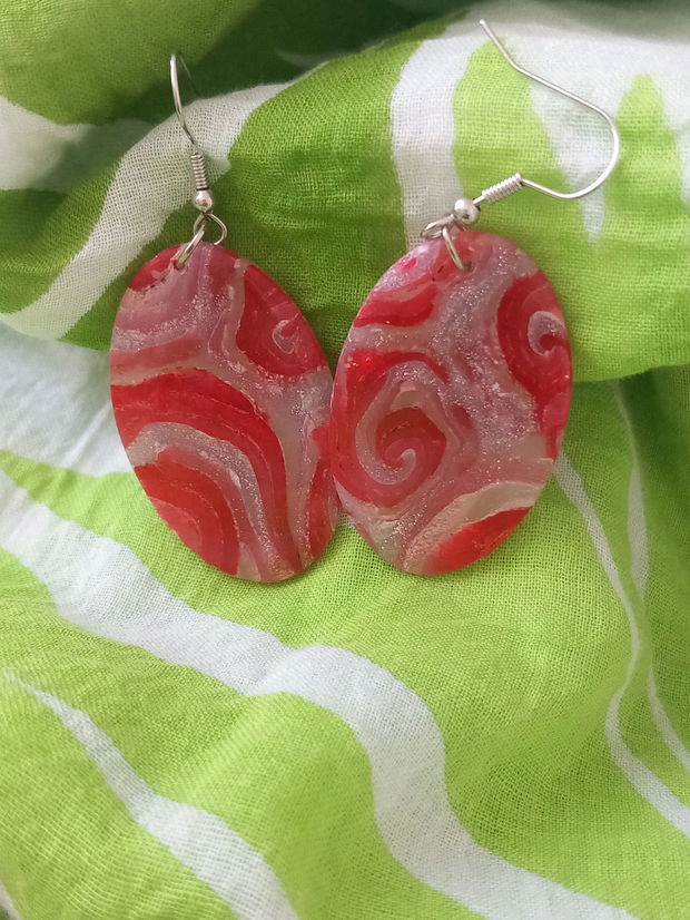 Red ones, cercei din lut polimeric