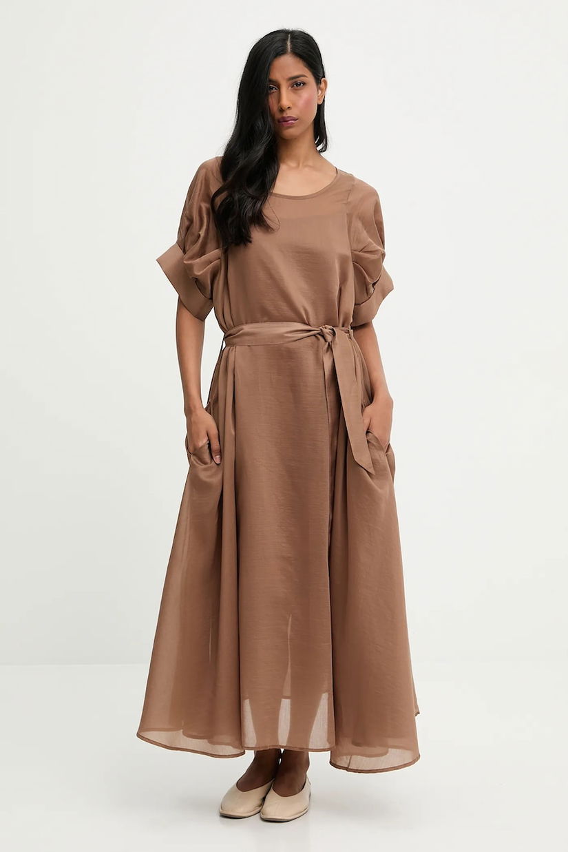 Answear.LAB rochie culoarea maro, maxi, evazati