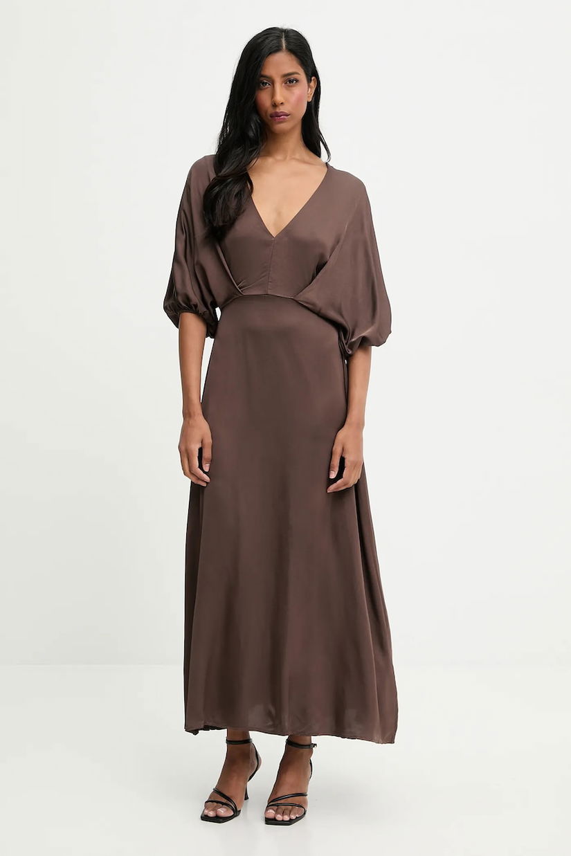 Answear.LAB rochie culoarea maro, maxi, evazati