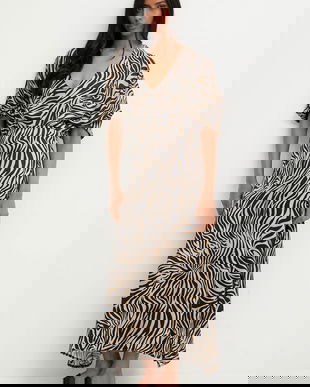 Answear.LAB rochie culoarea maro, maxi, drept