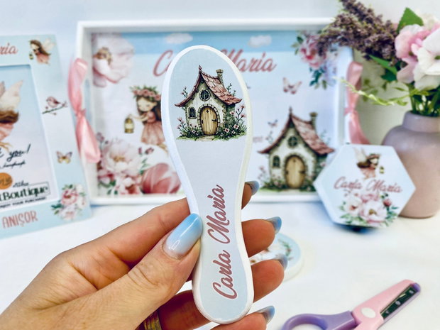 Set aniversar personalizat 1 anisor - Zana zanelor - Tavita turta si accesorii