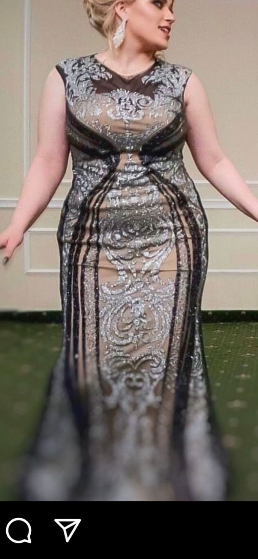 Vand rochie ocazie specială