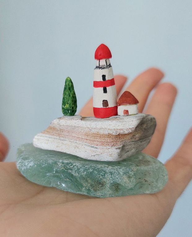 Miniatura Far pe mare