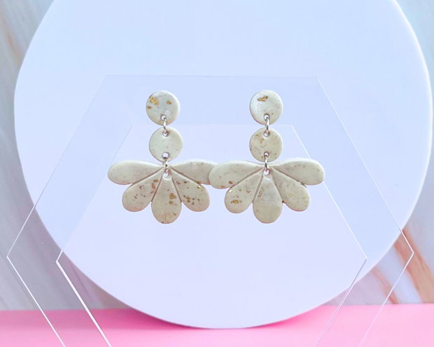 Cercei din lut polimeric IVORY BLOOM #C0192
