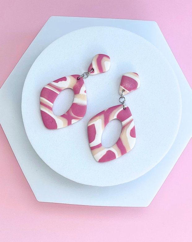 Cercei din lut polimeric PINK TWIST #C0034