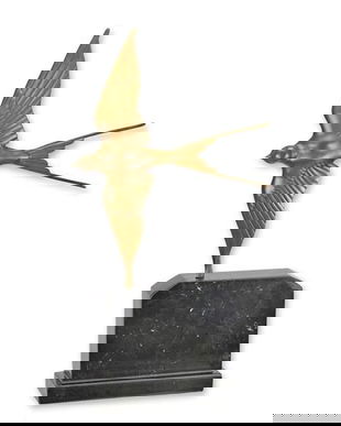 Randunica in zbor-statueta din bronz cu un soclu din marmura