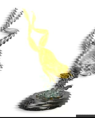 Broasca sarind-statueta din bronz cu un soclu din marmura