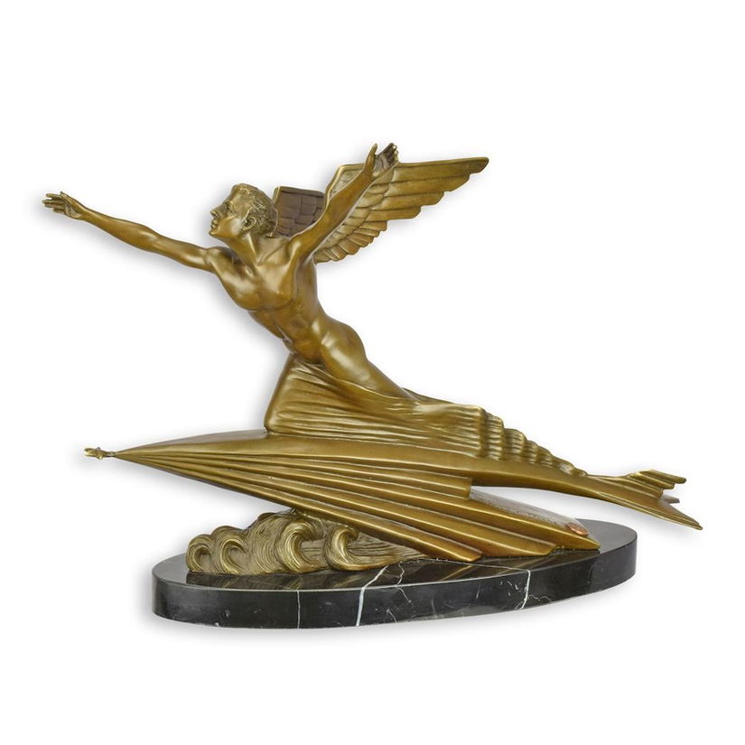 Aviatorul-statueta Art Deco din bronz cu un soclu marmura