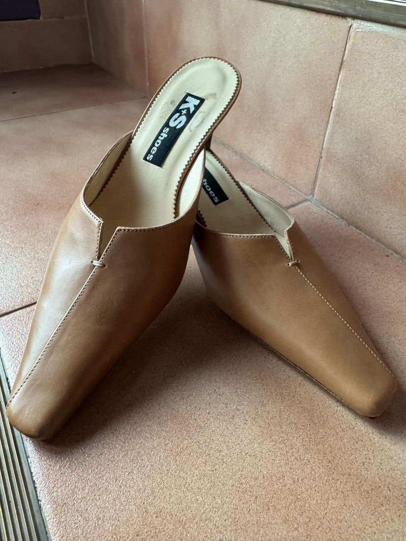 SABOTI PIELE NATURALA K S SHOES MARIME 4 1/2 INTERIOR 23,5 CM