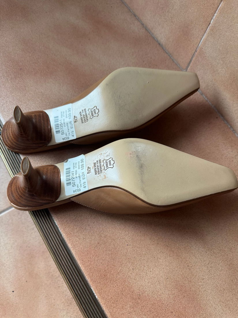 SABOTI PIELE NATURALA K S SHOES MARIME 4 1/2 INTERIOR 23,5 CM