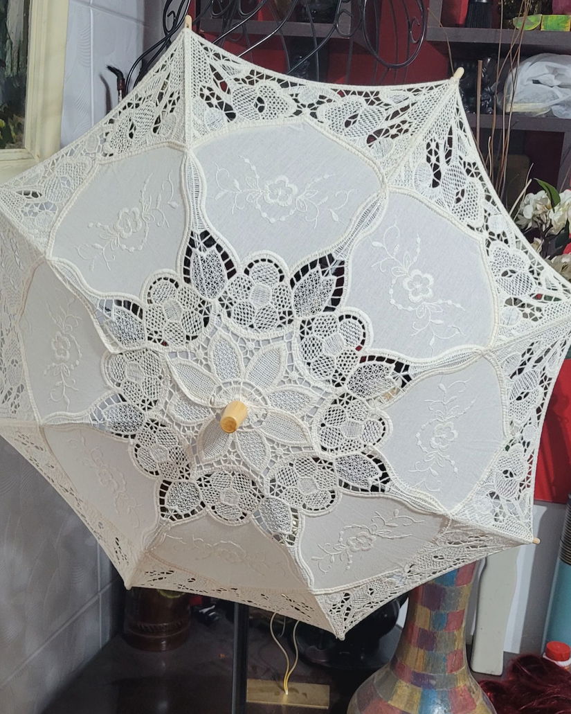Umbrela în stil victorian