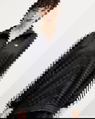 adidas Originals bluză Satin Tt culoarea negru, cu imprimeu, KC8810