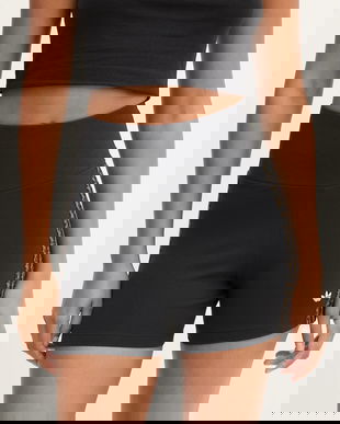 adidas Originals pantaloni scurți Booty Short culoarea negru, cu imprimeu, high waist, JW7305