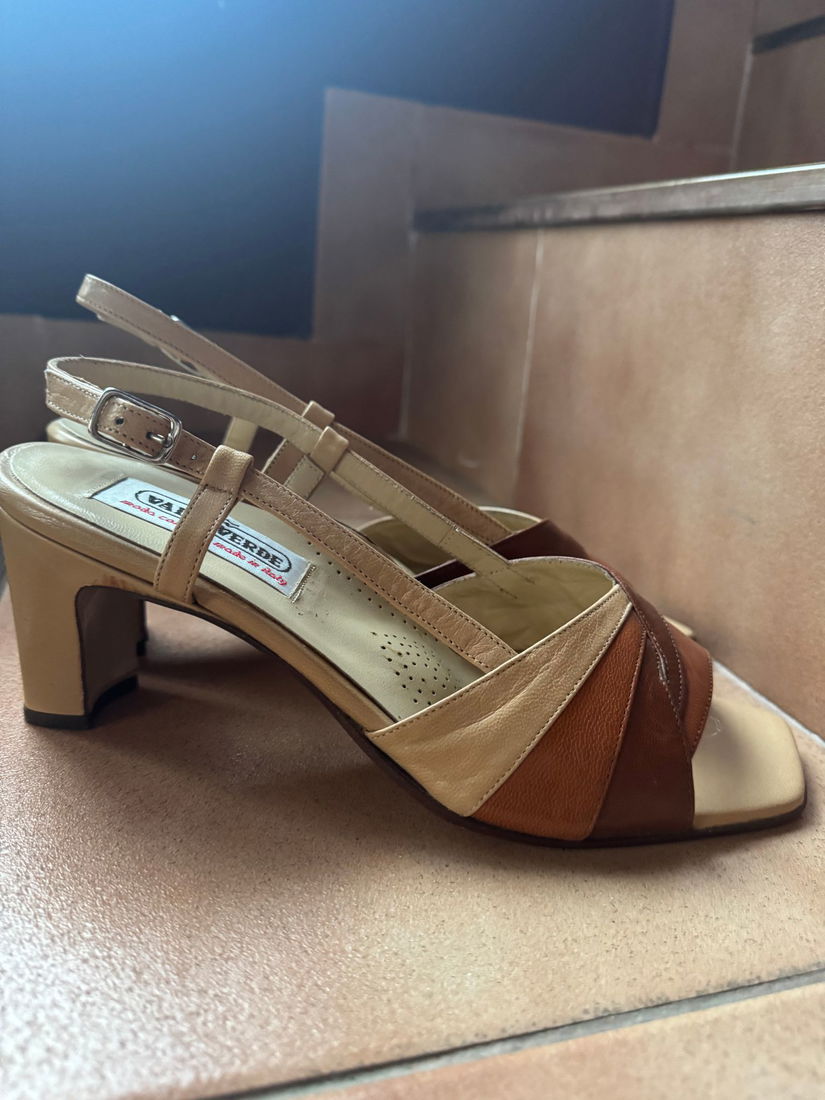 SANDALE VALLEVERDE MODA COMODA PIELE NATURALA MARIME 381/2 MADE IN ITALY