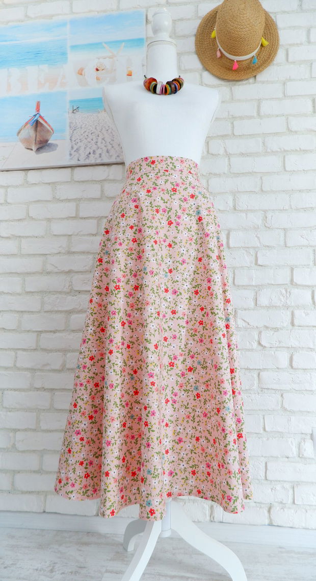 Fusta Lunga Roz cu Flori Colorate