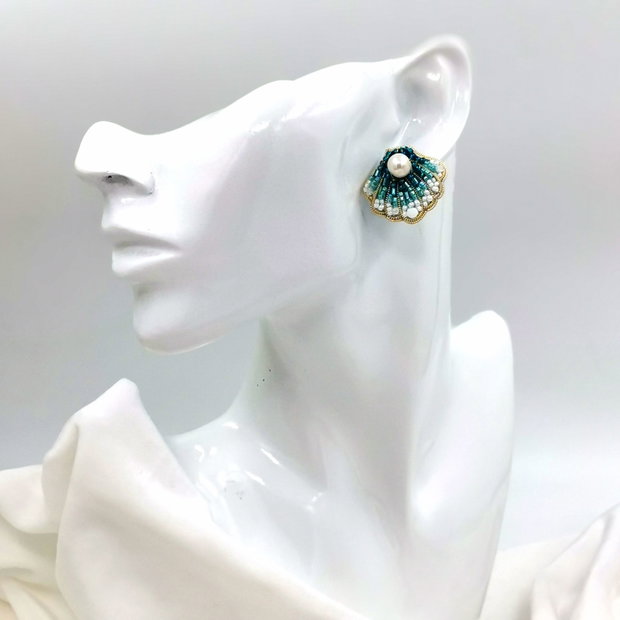 Rezervat Cercei Scoică - Turquoise Shell Drop