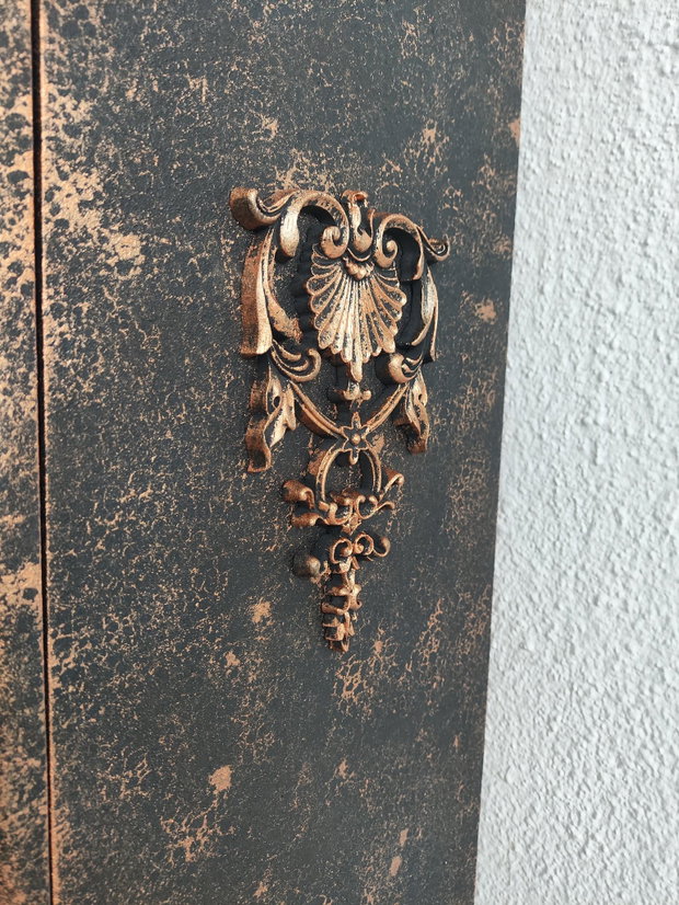 Dulăpior/bar-Amber