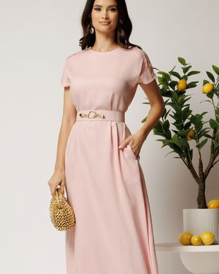 Rochie midi roz din tencel cu croi evazat si curea in talie