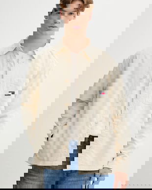 Tommy Jeans cămașă din bumbac culoarea bej, cu guler clasic, regular, DM0DM21698