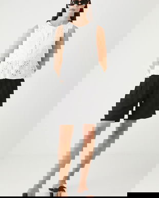 Medicine pantaloni scurți culoarea negru, uni, high waist