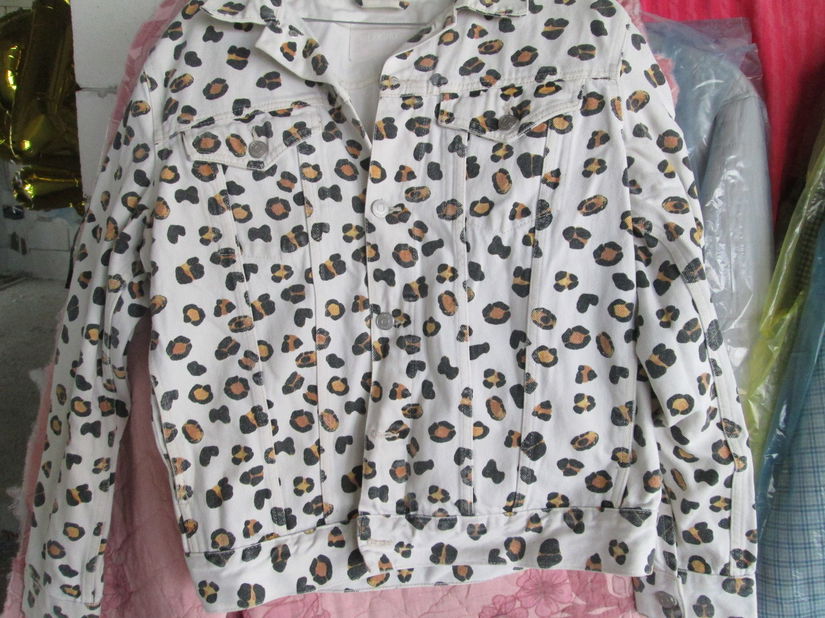 geaca jeans animal print Weekday M/L