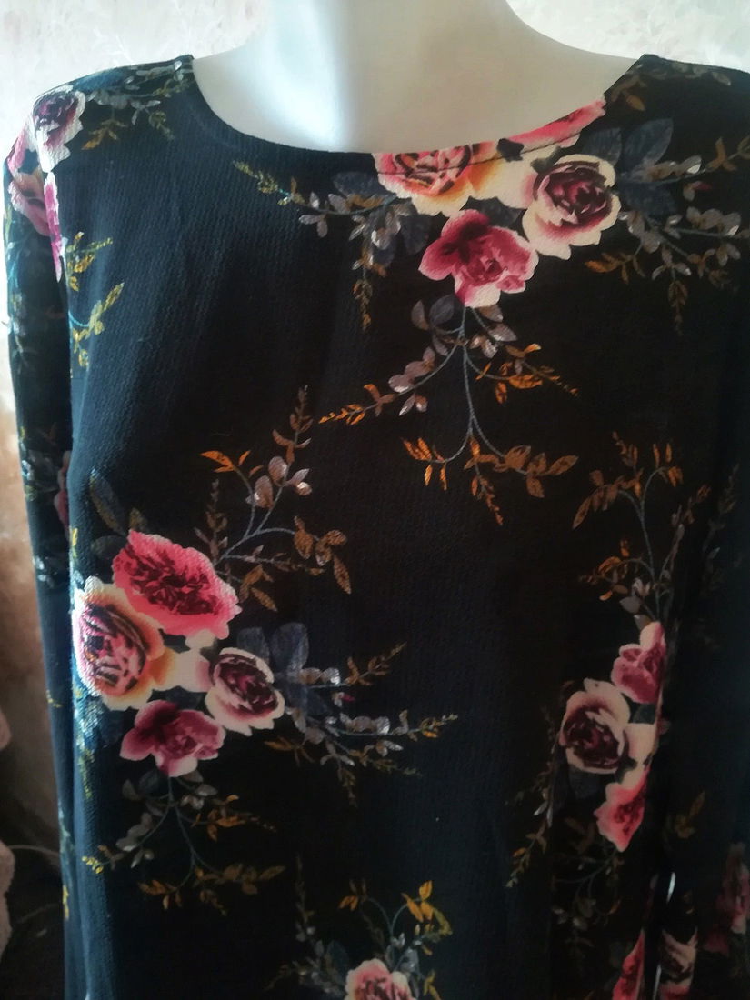 Rochie lunga inegala cu flori , 1XL