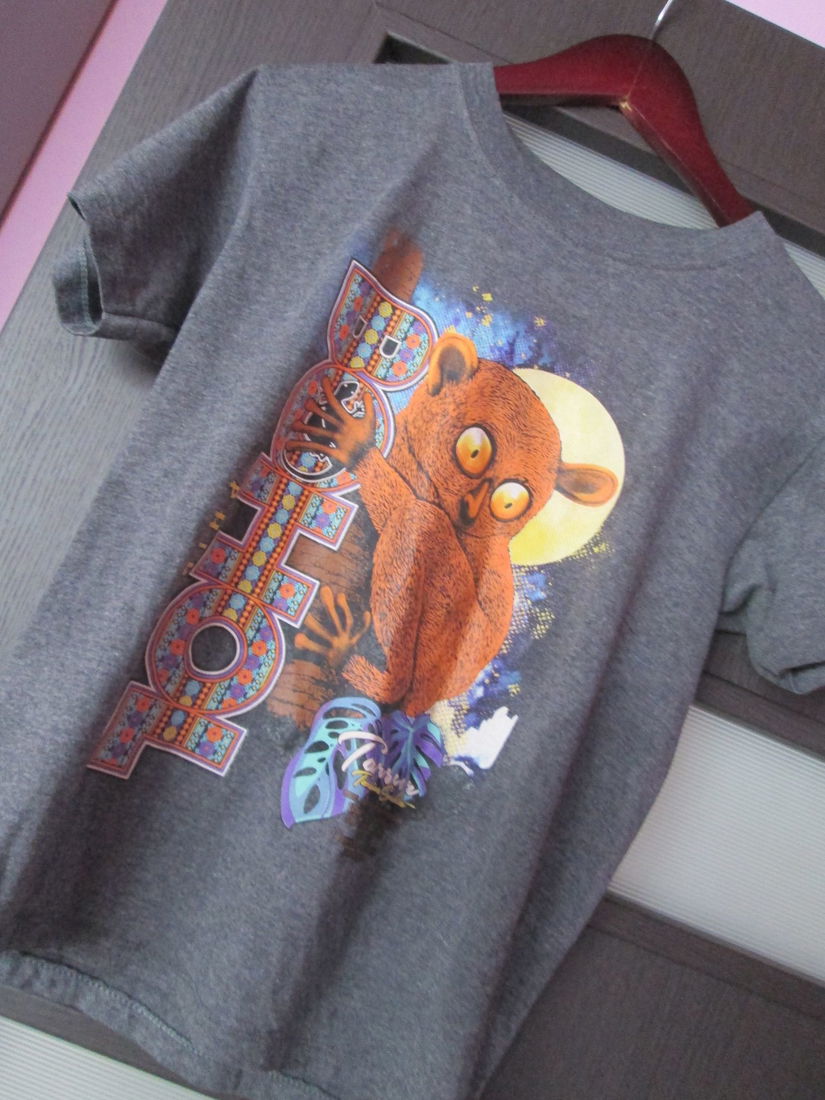 tricou simpatic  XS