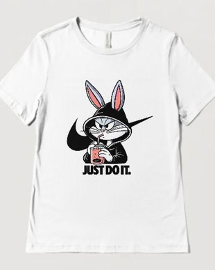 Tricou pictat manual
