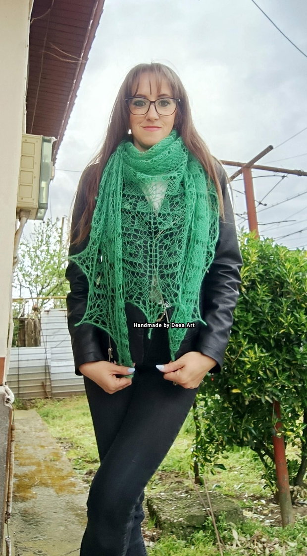 Sal tricotat verde, mohair cu matase