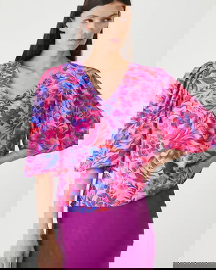 Medicine bluză în modele florale