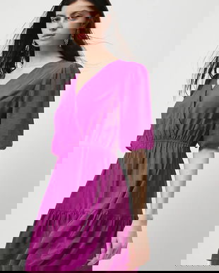 Medicine rochie culoarea roz, mini, evazati