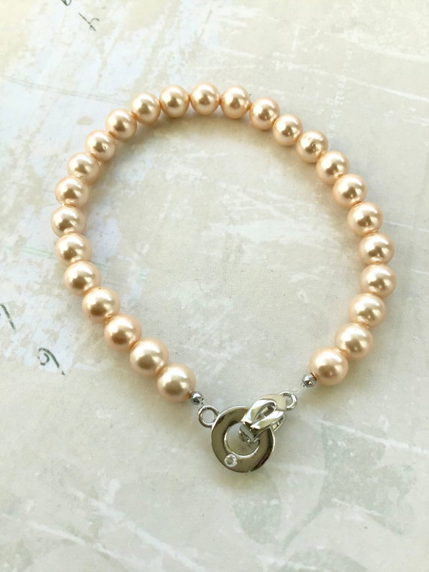 Bratara perle de Mallorca crem