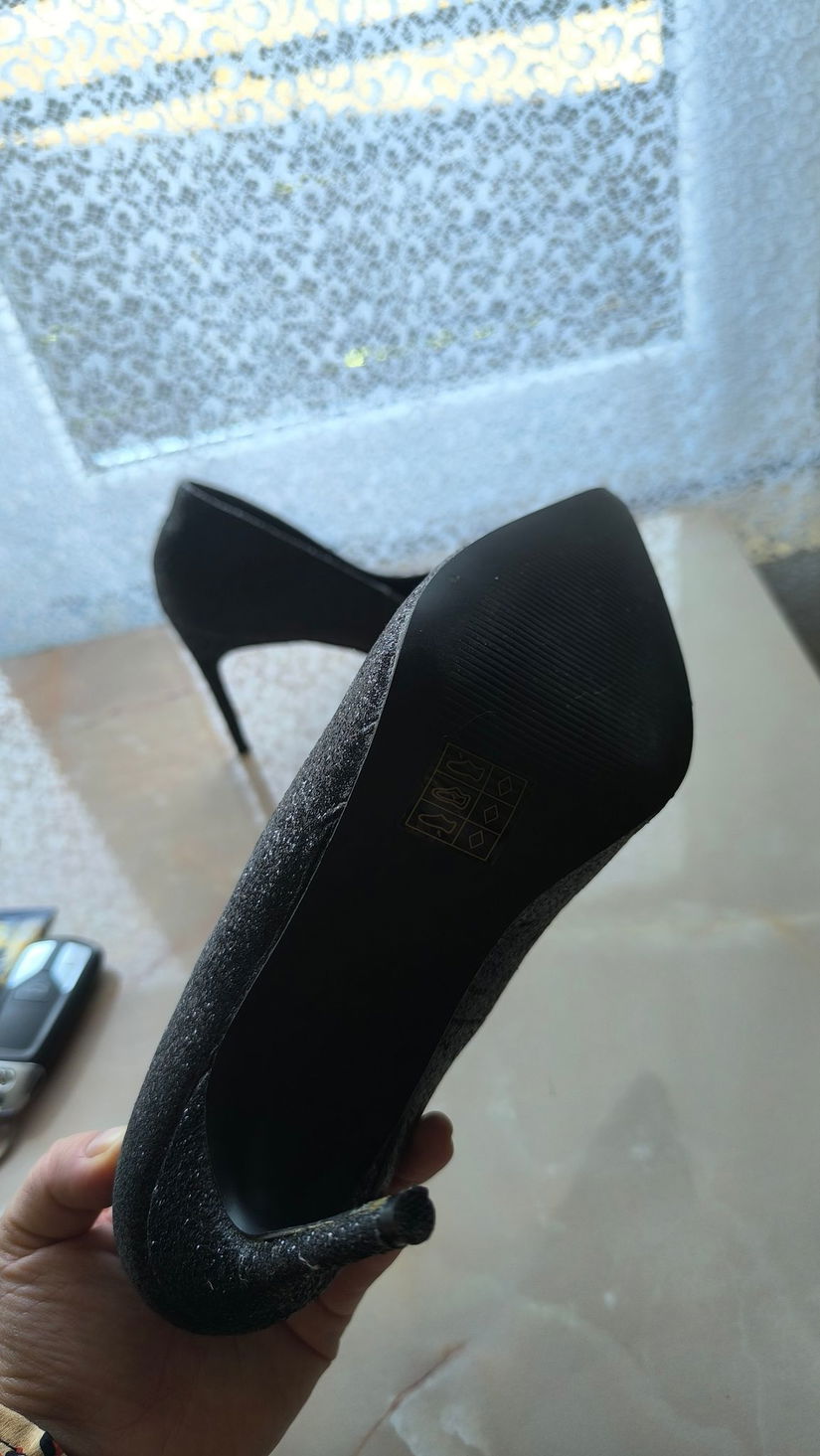 Pantofi stiletto Poema