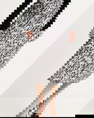 Silvian Heach fustă SILGA culoarea negru, midi, evazați, GPA25457LO