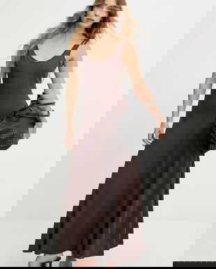 Answear.LAB rochie din bumbac culoarea maro, maxi, evazati