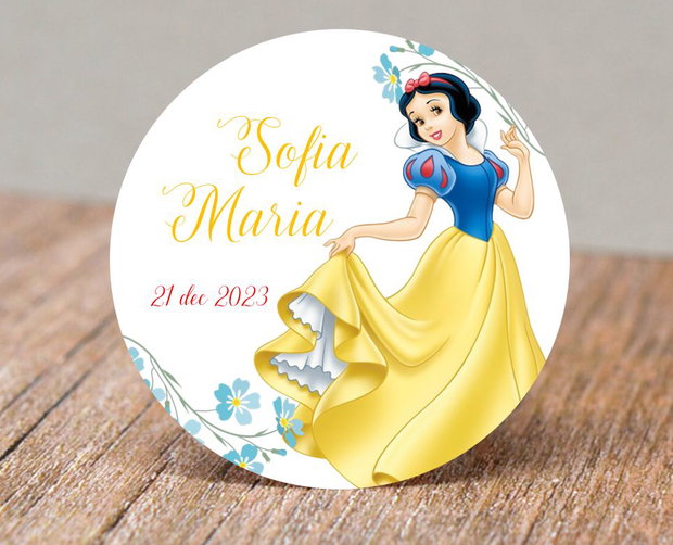 Etichete marturii botez rotunde  Fetită dormind