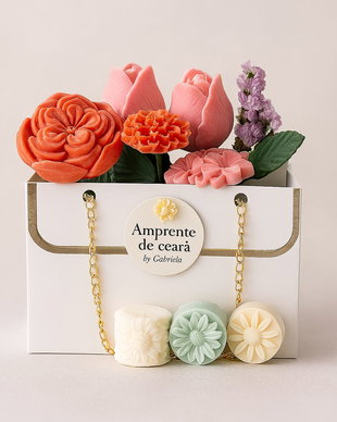 Buchet de flori din ceara