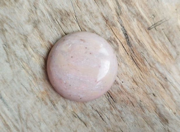 Cabochon rodonit, roz prafuit, 30 mm