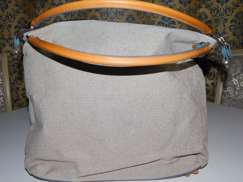 Geanta designer GABS Firenze, superba ,  cadou brosa si colier asortate