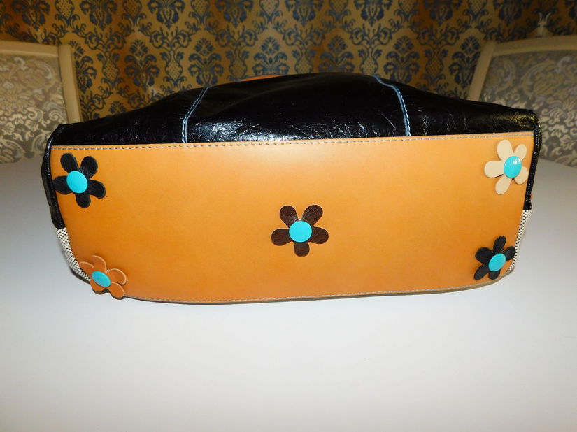 Geanta designer GABS Firenze, superba ,  cadou brosa si colier asortate
