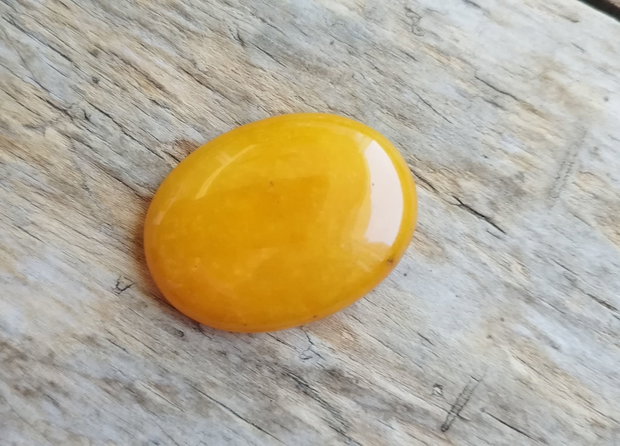 Cabochon jad galben, 40x30 mm REZERVAT