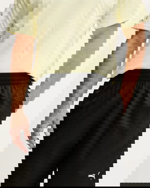 Puma pantaloni scurți de antrenament culoarea negru, 682604